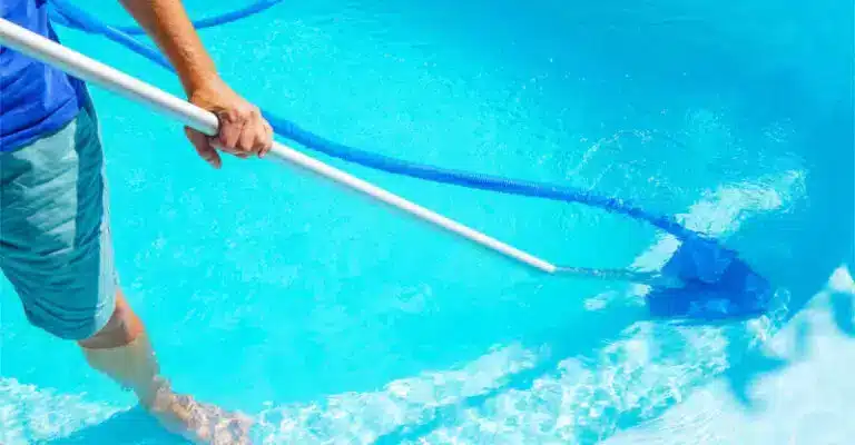 Pool Vacuuming 768x400