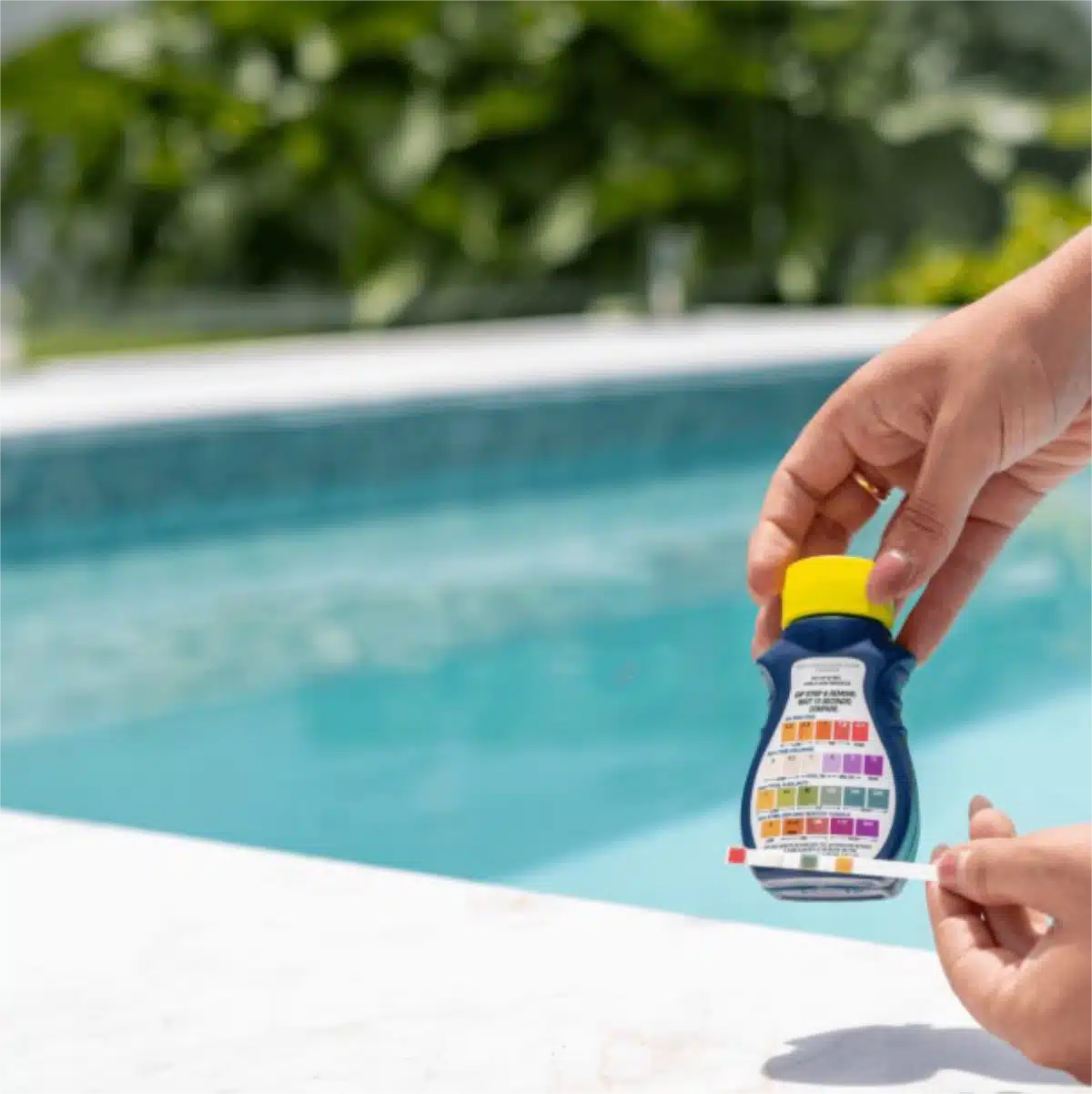AquaChek Yellow 4-Way Test Strips